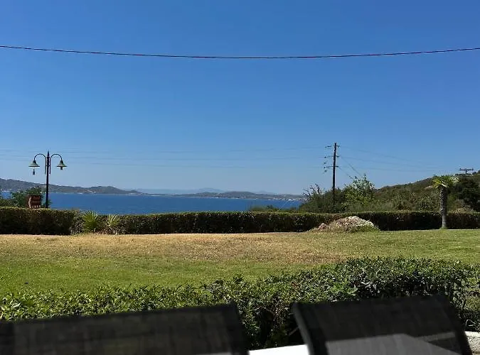 στην Ouranoupoli